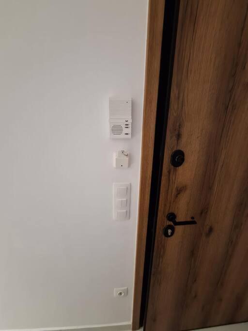 Spacious And Modern Flat At Koukaki, Near Acropolis Athen Exterior foto